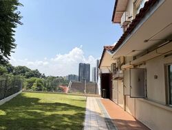 Lorong Kemunchup (D23), Terrace #595618271
